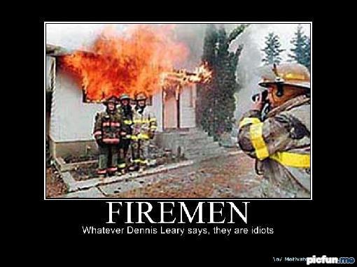super_funny_hilarious_pictures_crazy_fun_laughing_stupid_fireman.jpg